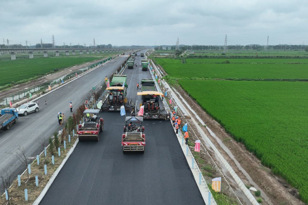 G98海南环岛高速天涯互通匝道路面修复养护工程